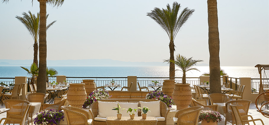 olympia-oasis-the-seasons-buffet-restaurant